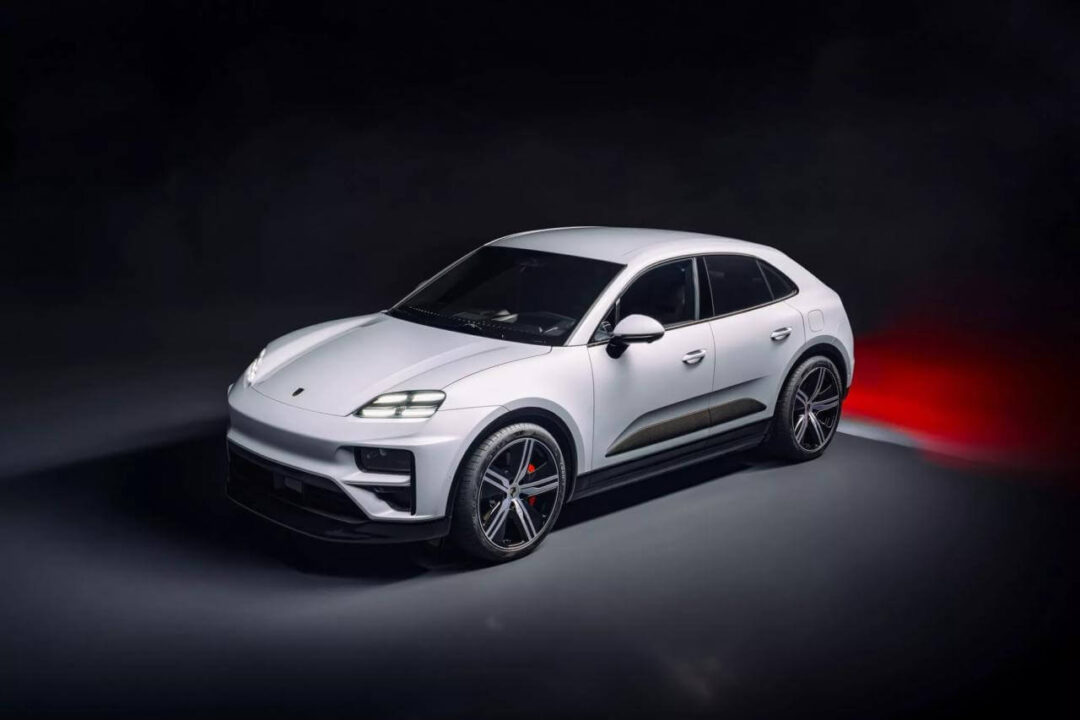 Porsche Macan EV